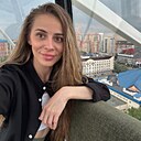 Знакомства: Юлия, 29 лет, Тюмень