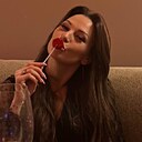 Знакомства: Яна, 28 лет, Санкт-Петербург