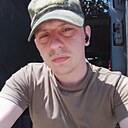Знакомства: Евгений, 23 года, Мариуполь