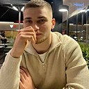 Знакомства: Матвей, 22 года, Калининград