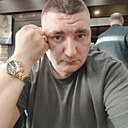 Знакомства: Андрей, 35 лет, Москва