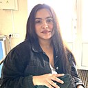Знакомства: София, 25 лет, Санкт-Петербург