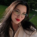 Знакомства: Диана, 21 год, Логойск