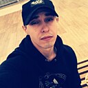 Знакомства: Виталий, 30 лет, Тюмень