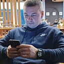 Знакомства: Александр, 33 года, Амвросиевка