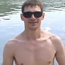 Знакомства: Александр, 33 года, Экибастуз