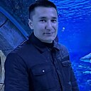Знакомства: Дамир, 30 лет, Астана