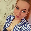 Знакомства: Юлия, 30 лет, Санкт-Петербург