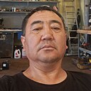 Знакомства: Каныбек, 41 год, Губкинский