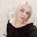 Знакомства: Елена, 49 лет, Усолье-Сибирское