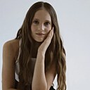Знакомства: Кира, 18 лет, Москва
