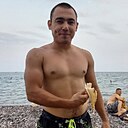 Знакомства: Руслан, 26 лет, Тюмень