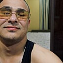 Знакомства: Миша, 22 года, Москва