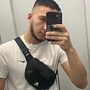 Знакомства: Виталий, 19 лет, Норильск