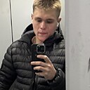 Знакомства: Арсений, 22 года, Москва