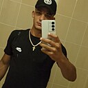 Знакомства: Vova, 22 года, Кропивницкий