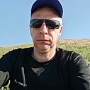 Знакомства: Антон, 46 лет, Керчь