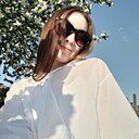 Знакомства: Аня, 19 лет, Ижевск