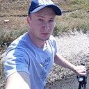 Знакомства: Илья, 31 год, Осакаровка