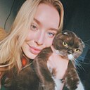 Знакомства: Злата, 28 лет, Челябинск