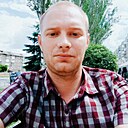 Знакомства: Евгений, 32 года, Алчевск