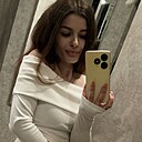 Знакомства: Крис, 24 года, Слободской