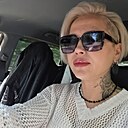 Знакомства: Виктория, 40 лет, Новочеркасск