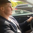 Знакомства: Vitaliy, 31 год, Псков