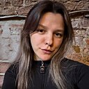 Знакомства: Анастасия, 24 года, Саратов