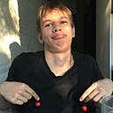 Знакомства: Денис, 18 лет, Москва