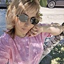 Знакомства: Света, 48 лет, Волгодонск