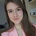 Знакомства: Лиля, 25 лет, Екатеринбург