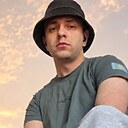 Знакомства: Евгений, 25 лет, Астана