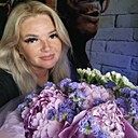 Знакомства: Юля, 34 года, Симферополь