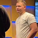 Знакомства: Илья, 22 года, Бобруйск