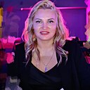 Знакомства: Ксюнечка, 37 лет, Пермь