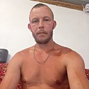Знакомства: Андрій, 33 года, Братское