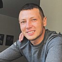 Знакомства: Илья, 32 года, Луганск