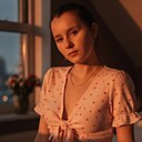 Знакомства: Елена, 26 лет, Москва