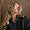 Знакомства: Милана, 27 лет, Киев