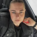 Знакомства: Юлия, 39 лет, Санкт-Петербург