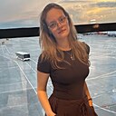 Знакомства: Даша, 19 лет, Москва