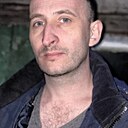 Знакомства: Валентин, 37 лет, Уяр