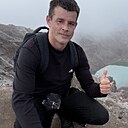 Знакомства: Дмитрий, 33 года, Петропавловск-Камчатский