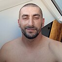 Знакомства: No Name, 33 года, Прага