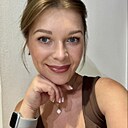 Знакомства: Юлия, 39 лет, Челябинск