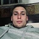 Знакомства: Данил, 23 года, Каневская