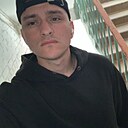 Знакомства: Артем, 23 года, Миасс