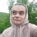 Знакомства: Екатерина, 19 лет, Бийск
