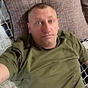 Знакомства: Viktor, 45 лет, Новосибирск